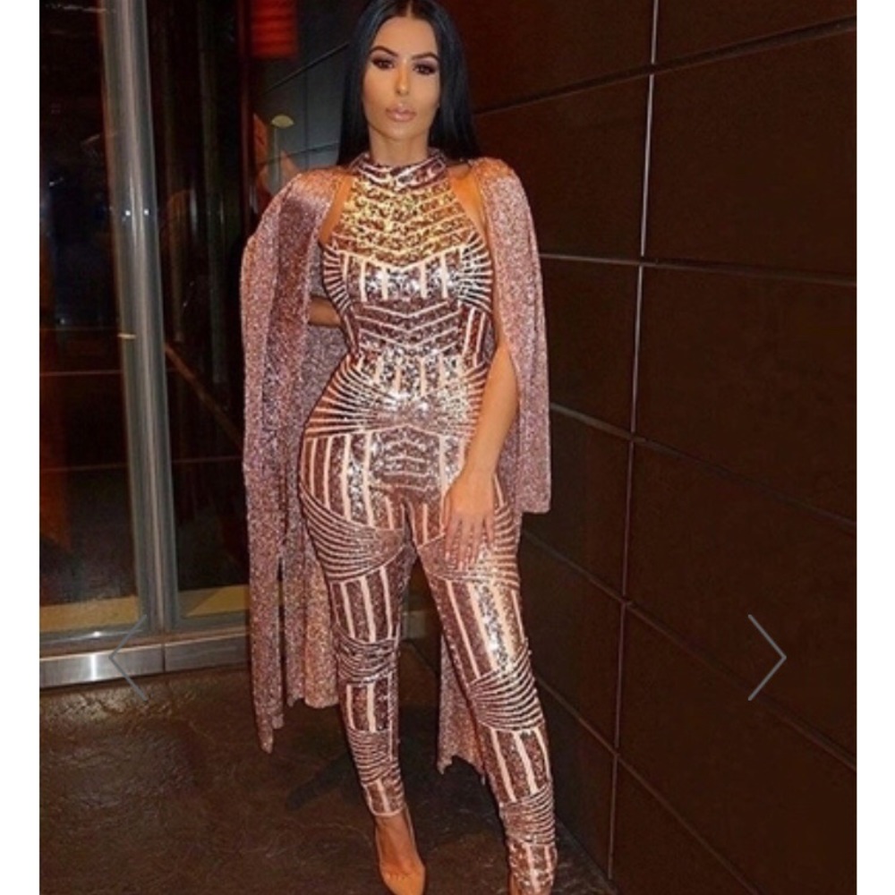 🌹 Rose Gold Sequins Open Back Jumpsuit